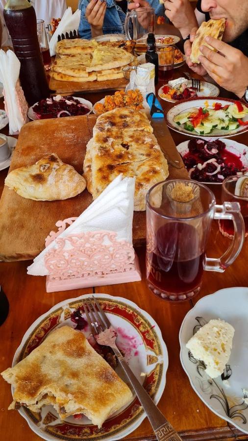 Lentekhi Guest House Konstanta 외부 사진